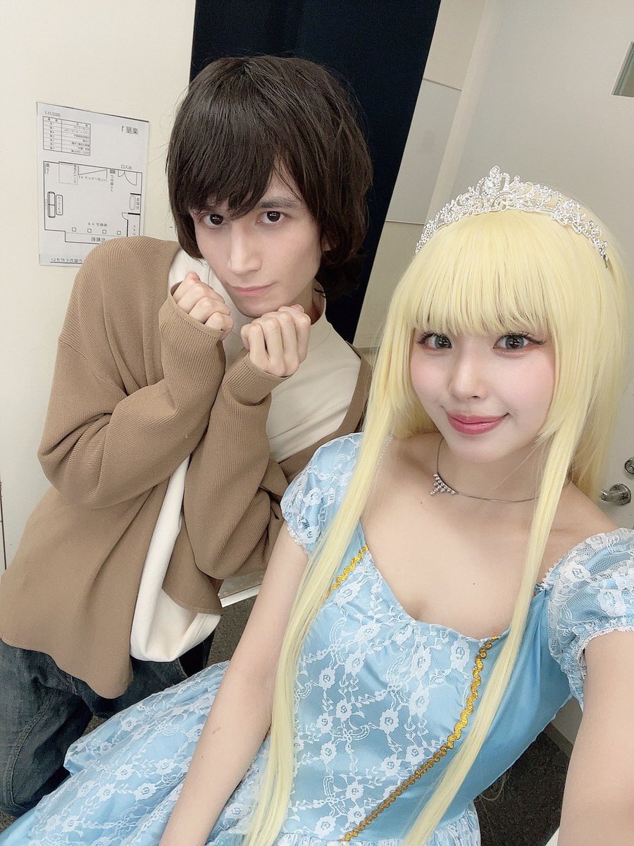 Ruka_Kurata's tweet photo. 本日も #グラドリ2025 ご来場くださった皆様、チェキ撮ってくださった皆様、ありがとございました🥹💕

そういえば君との出��いはあうるだね📚☕️🪄💜

そして今日は雨だったね☂️ https://t.co/VV8U4OBtTU