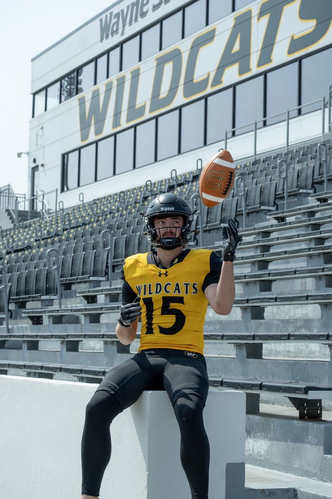 Wayne State Football tweet media