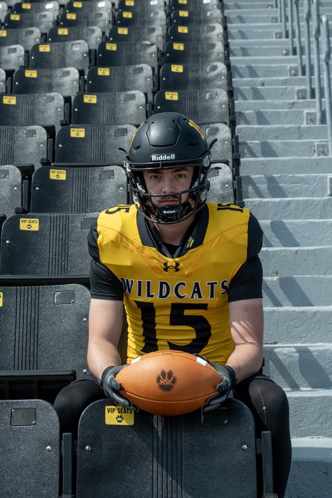 Wayne State Football tweet media