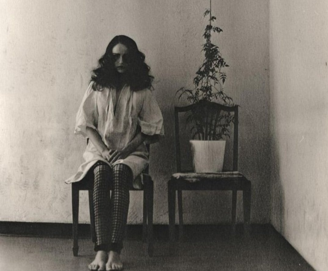 Ozi__06's tweet image. Hem inanan hem de kuşku duyandım.
Çünkü pek çok kez parmağımla kendi yaramı deştim;
size daha fazla inanmak ve
sizi daha fazla tanımak için...’’ #içses #HalilCibran #algı #kuşku #inanmak