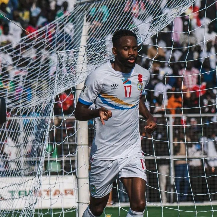 boomsportsrdc's tweet photo. 💣 Auteur d'un doublé Cédric Bakambu a été élu homme du match de la rencontre Soudan du Sud x RDC.
BAKAGOAL IS BACK 💪🏿
#CB17 #Bakambu #Bakagoal https://t.co/XIdpx9JVes