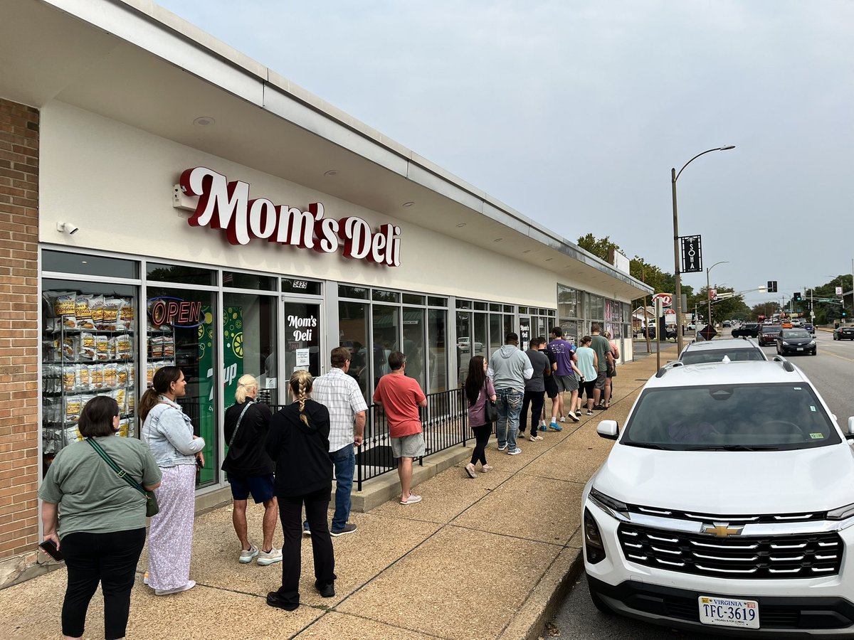 If you want Mom’s Deli, you’re going to have to wait for a minute. <a href="/kmoxnews/">KMOX St. Louis News</a>