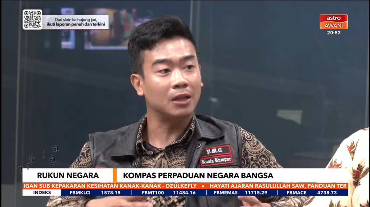 RojakBytes's tweet photo. 🚨 We’re LIVE! 🚨

Our Director, Mirzan Mustafa Kamal, is on Dialog Anak Muda sharing his take on the spirit of Rukun Negara 🇲🇾✨

📺 Watch here now 👉 [https://t.co/woJhzrKGHK]

#RojakBytes #DialogAnakMuda #YouthXtionMovement https://t.co/tCkJy3isxB