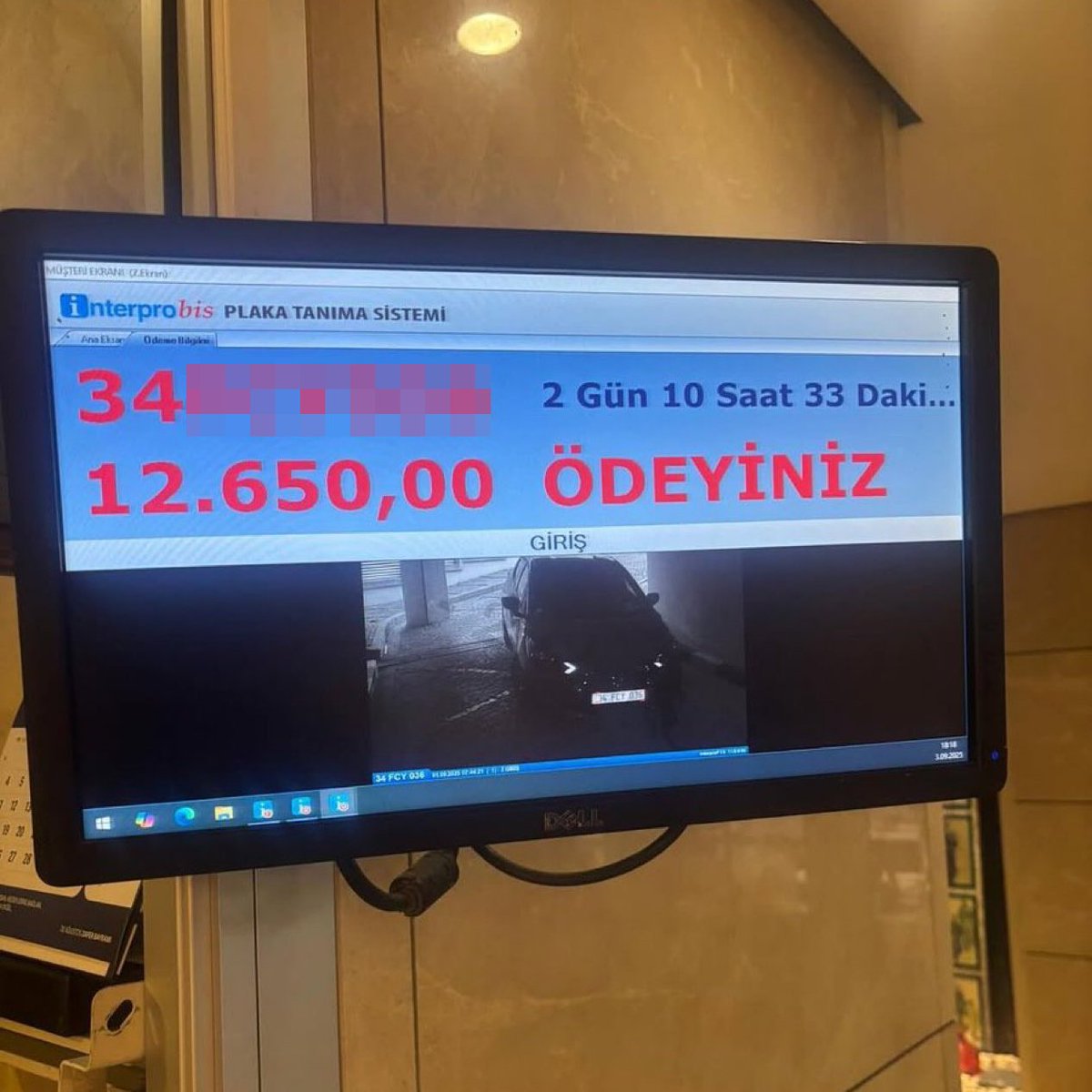 İstanbul'da 58 saat otoparkta kalan bir araç için istenen ücret:

12.650 TL