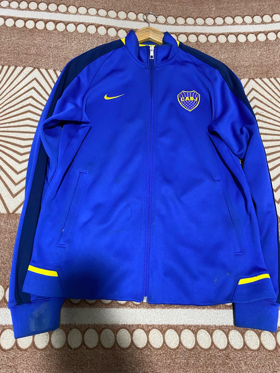 Sebacabe2's tweet photo. @marto_m3 Campera teamgeist talle M (cómo nueva) $ 220
Campera all weather 2020 talle S (va también para un M) $ 170
Campera N98 2016 talle M $ 80
Buzo 2021 talle L (nuevo) $ 90 https://t.co/Xq1dKocLrX