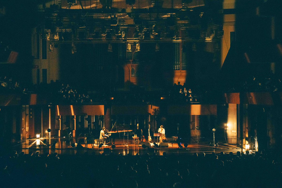 bialymusic's tweet image. ✴︎ THANK YOU !! ✴︎

#Bialystocks 二人編成ツアー2025
ツアー2日目 — 大阪公演
ザ・シンフォニーホール

台風接近の影響もある中ご来場くださった皆さま、本当にありがとうございました！
また、今回はお越しいただけなかった皆さまにも心より感謝申し上げます。…