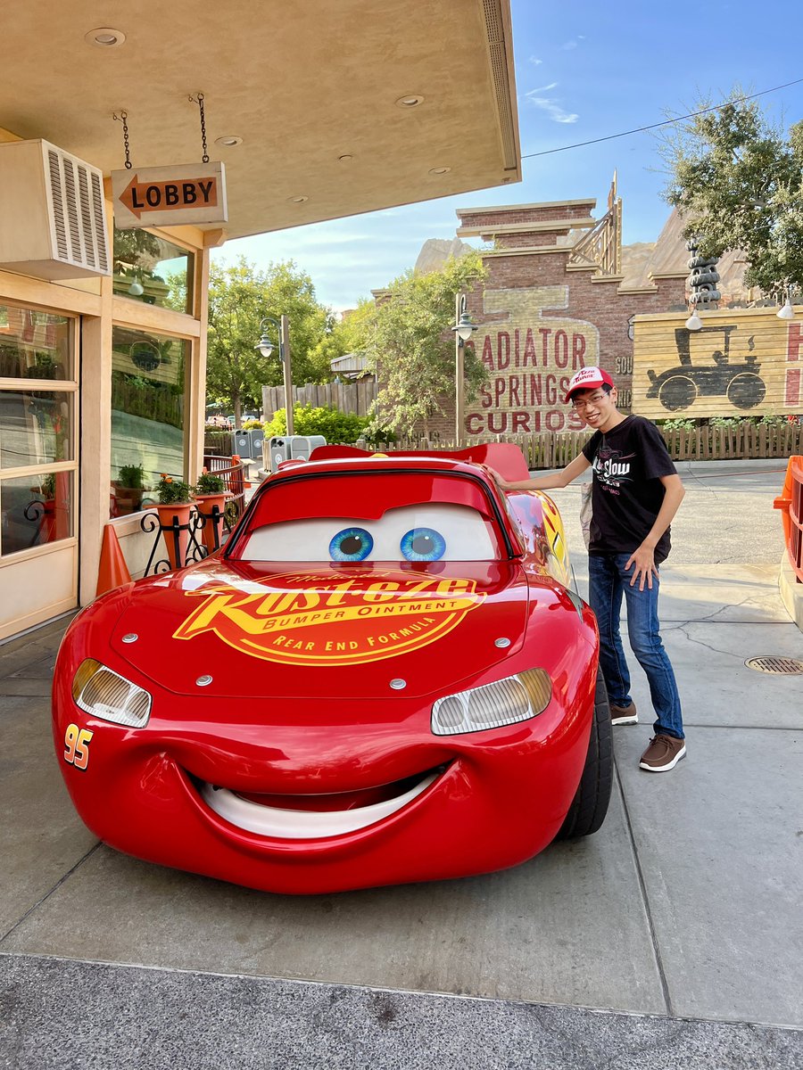 9/5
HAPPY LIGHTNING McQUEEN DAY

#LightningMcQueenDay 9️⃣5️⃣⚡️
#ライトニングマックィーンデー　⚡️