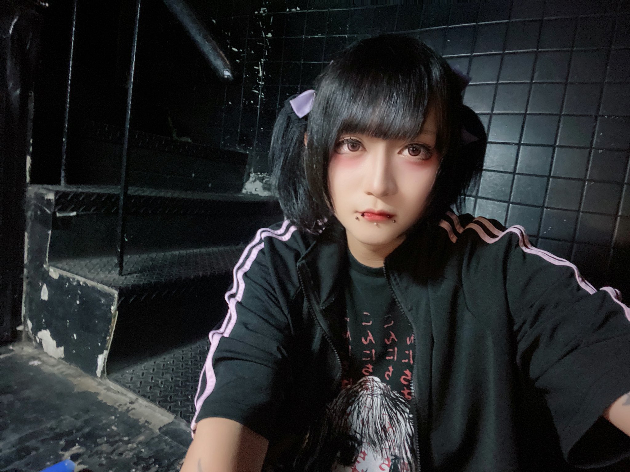 数量限定，セール】 鮮血A子ちゃん 墓荒らしあさひ チェキ