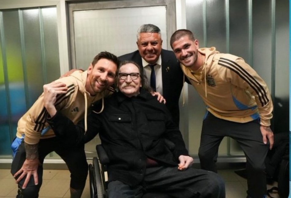 Serú Girán was an Argentine rock supergroup. Formed in 1978, the group consisted David Lebón, Charly García, Oscar Moro and Pedro Aznar. It is considered one of the best bands in the history of South american rock , both musically and conceptually, including the staging.