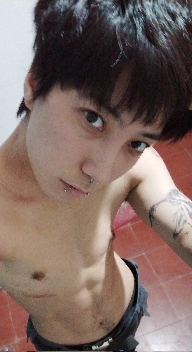 YukaNeko tweet media