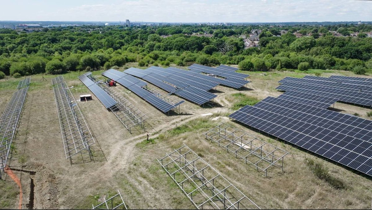 Iko | Web3 (@ikoweb3) on Twitter photo Energy is the biggest untapped trade. Forget memecoins, we’re talking trillions flowing through grids every single day.
<a href="/fuseenergy/">Fuse Energy</a> is strapping that to crypto with $ENERGY, a token you literally earn by keeping the lights on.
Solar panels? Batteries? EV chargers? All of it Energy is the biggest untapped trade. Forget memecoins, we’re talking trillions flowing through grids every single day.
<a href="/fuseenergy/">Fuse Energy</a> is strapping that to crypto with $ENERGY, a token you literally earn by keeping the lights on.
Solar panels? Batteries? EV chargers? All of it