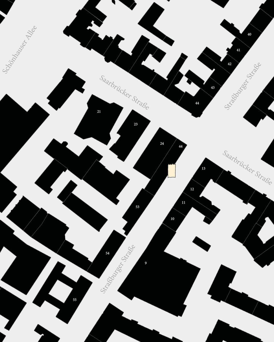 magicetape's tweet photo. In case you can’t find the entrance to Glue Berlin (and get frustrated): it’s located in the corner building at Saarbrücker Straße and Straßburger Straße, with a small glass door leading to the staircase.

See you in a few hours!

-
#magicelectronictape #galeriemet #berlin https://t.co/hbUUMSyhyu