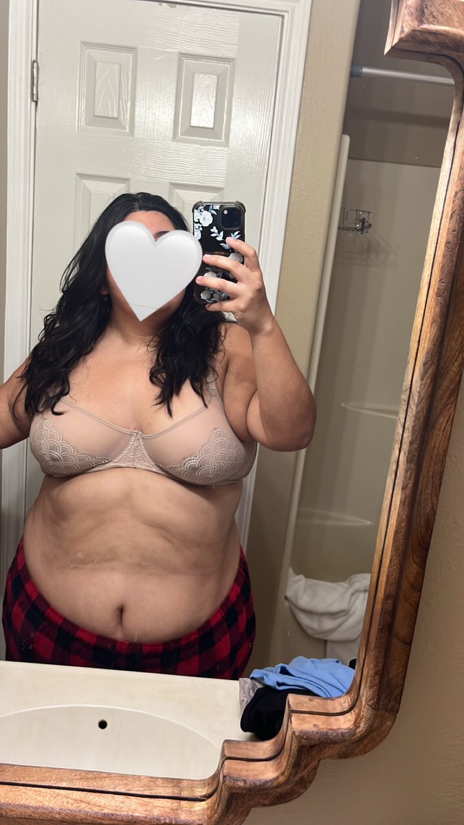 BBW_Whxxxre's tweet photo. ⋆26 yrs old (1999)
⋆Latina milf 😏❤️‍🔥
⋆ 5'1
⋆ pan &amp; demi sexual
⋆ S. TX
⋆if you’re age is not on your bio 21+ I wont interact 
⋆do NOT dm me if go straight up being ugly and mean
⋆switch / mostly sub https://t.co/oz7sZJHZhL