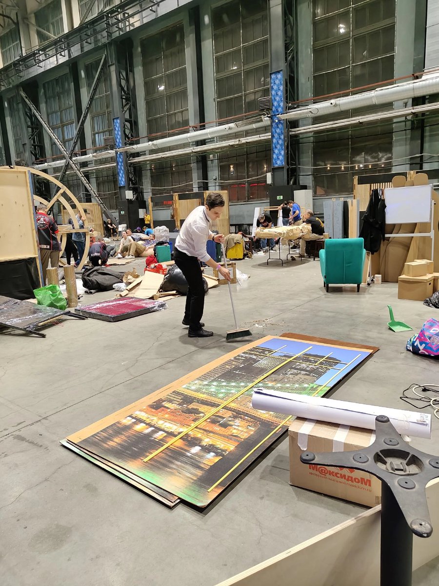 Your Bossy Cat (@molochniyblue) on Twitter photo 