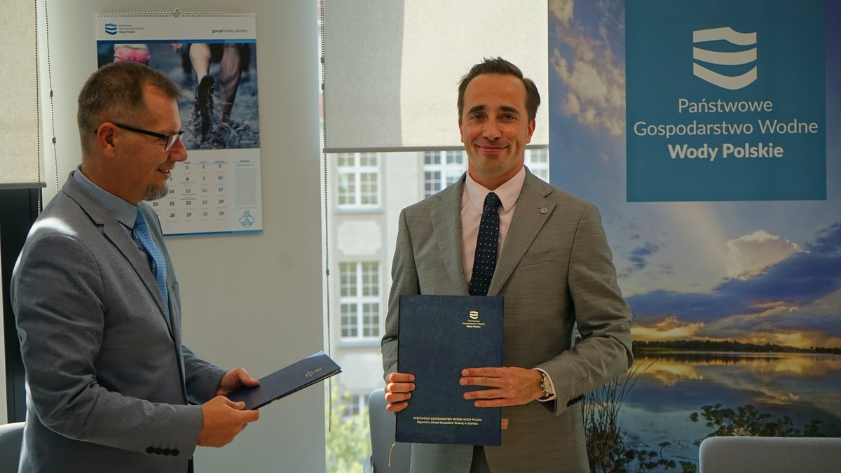 Wspólnie z Energą Wytwarzanie zadbamy o przyrodę! 🤝
👉W ramach współpracy poprawimy drożność cieków i wybudujemy nowoczesne przepławki. Wdrożone rozwiązania technologiczne przyczynią się do zrównoważonego wykorzystania potencjału energetycznego rzek 🌊i zbiorników wodnych 💧.