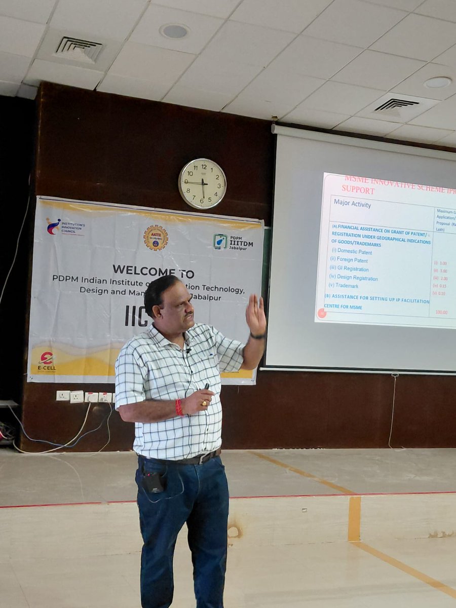 diindore's tweet photo. Sh. Nilesh Trivedi, Assistant Director MSME-DFO Indore has delivered a session on Self Employment, Startup opportunities and Schemes of Ministry of MSME in the programme organized by IIITDM Jabalpur on  Dated 03.09.2025. https://t.co/R6JUjMfgaw