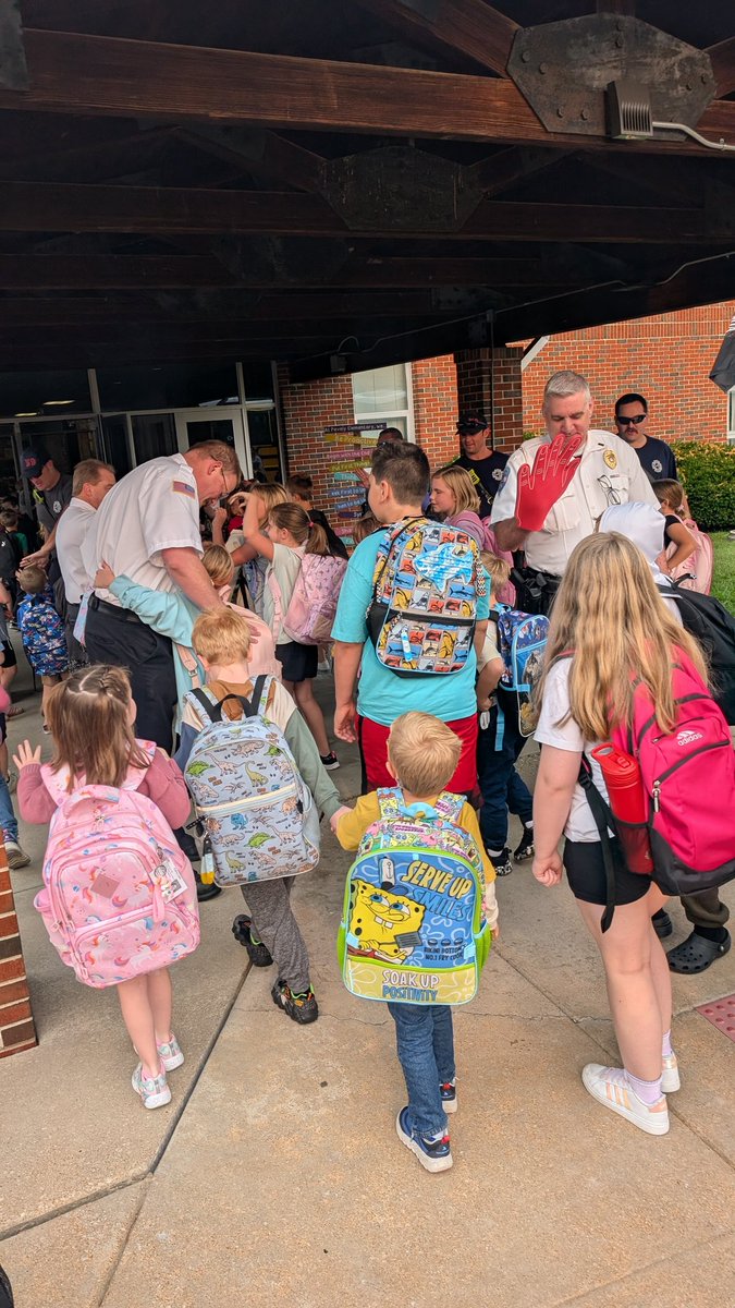 Katie Dunlap Kaletta tweet media