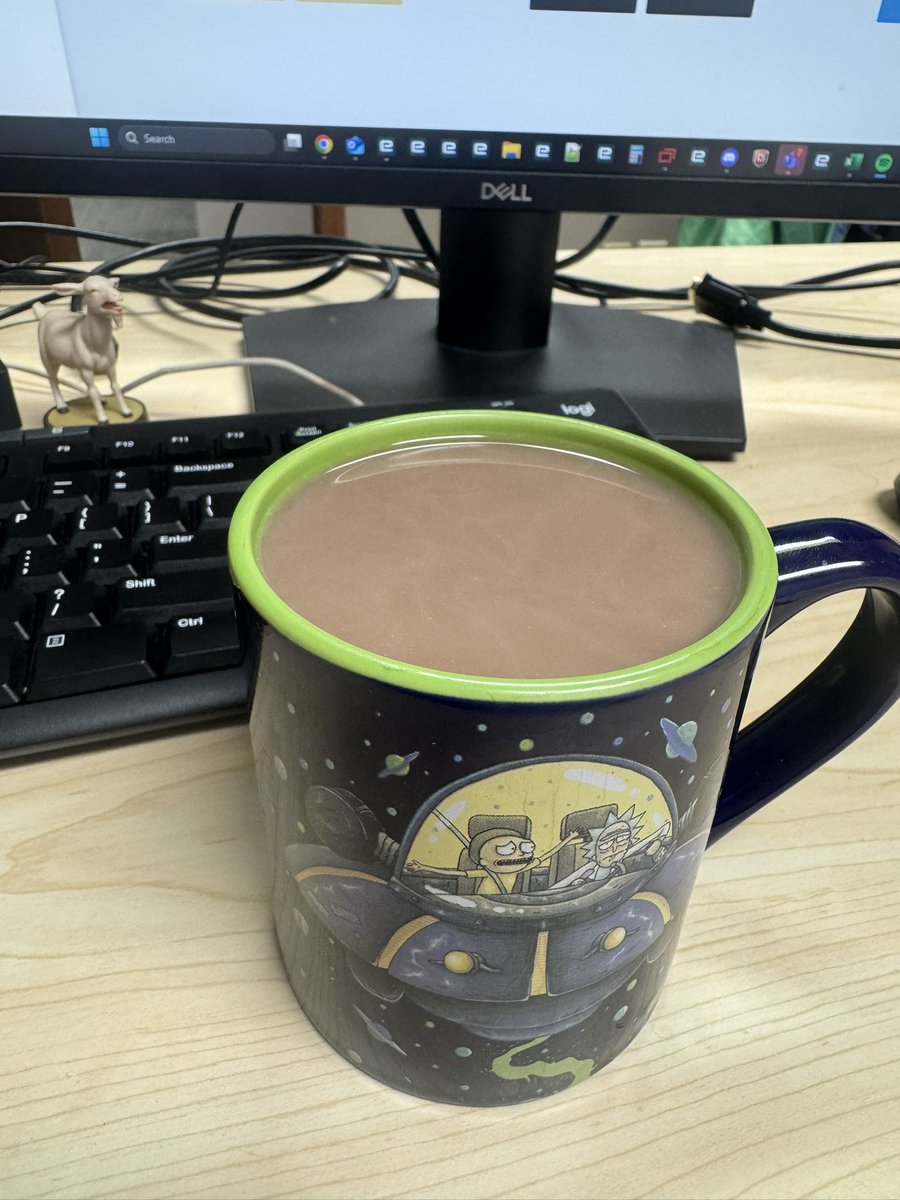 BlakeBandro tweet media