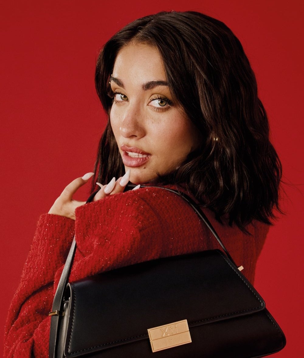 centralbecerra's tweet photo. María Becerra es por segunda semana consecutiva, la Artista Femenina más escuchada en Spotify Argentina.

Semana 34 — #7.
Semana 35 — #8. 

#8. Maria Becerra https://t.co/qp3mduZ6xS
