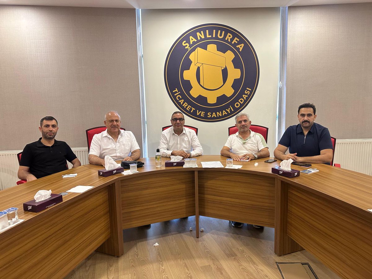 21.Meslek Komitesi (Elektrik Sektörü) Eylül ayı olağan toplantısı; Meclis ve  Komite üyelerinin katılımıyla gerçekleşti. Toplantıda gündem maddelerinin yanı sıra sektörel sorunlar ve çözüm önerileri görüşüldü.