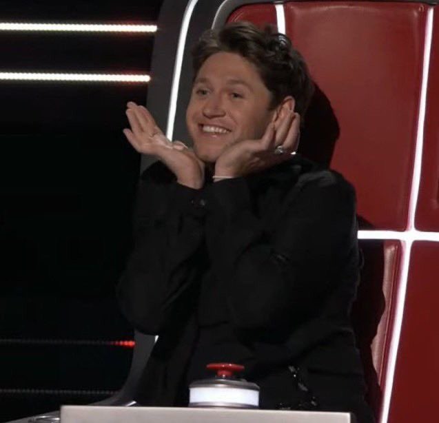 Ls28_Zp25's tweet image. #NiallsMonth❤️

Day 5 - The Voice Niall❤️Judge Niall is such a cutie and he’s really good at what he does🧡#TeamNiall always and forever🥰
#ProjectNiall #WeLoveYouNiall