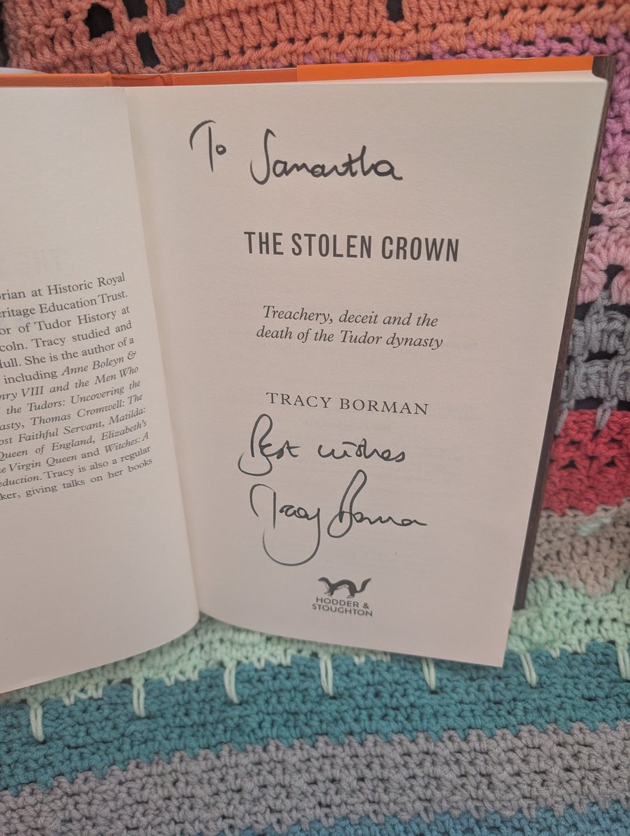 Sam48Bell's tweet image. My preorder of The Stolen Crown by Tracy Norman from @foxlanebooks .