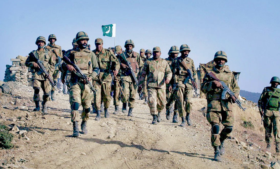 MuhammaddNawaz's tweet photo. Pakistan Army 🇵🇰 
Our life line ♥️

سب میرے ساتھ نعرہ زور سے لگائیں!

پاکستان آرمی زندہ باد! ✊ https://t.co/wppKcJNuuA
