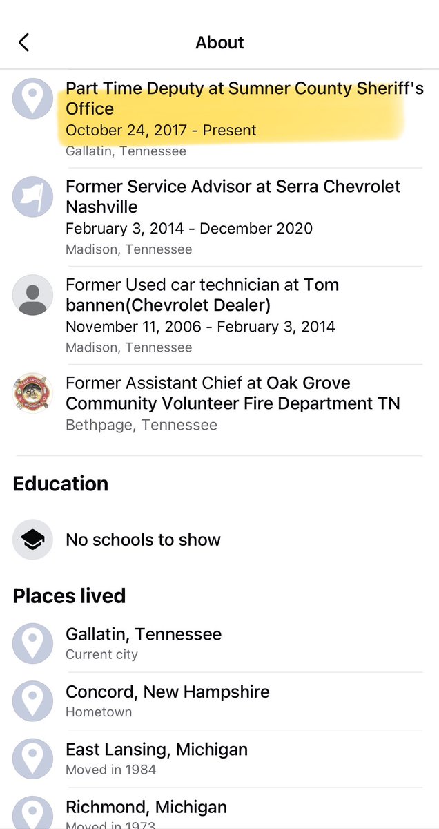 HongAtNight's tweet image. Sumner County Sheriff’s play cop during day. They rape woman at night. Here’s one cop. Top fan of @rileyreidx3 huh??