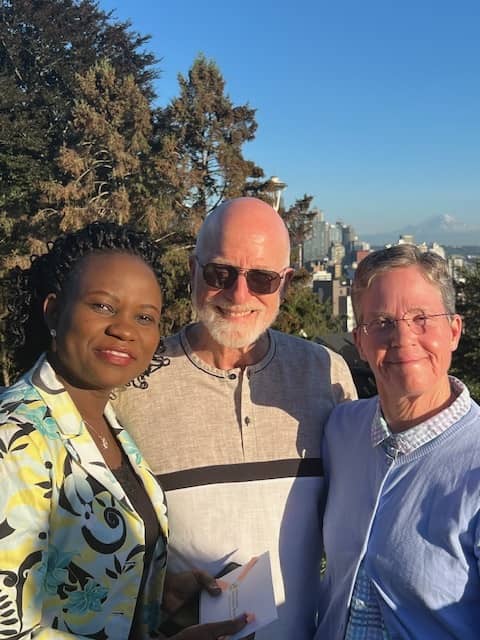m_a_m_a_h's tweet image. Tribute to Peter Berry and Appreciation for Legacy Giving to MAMAH
After more than 20 years fighting malaria at the Gates Foundation, Peter Berry chose to celebrate his retirement in a way that will change lives by raising $22,474 for MAMAH to support refugees in Kyaka II,…