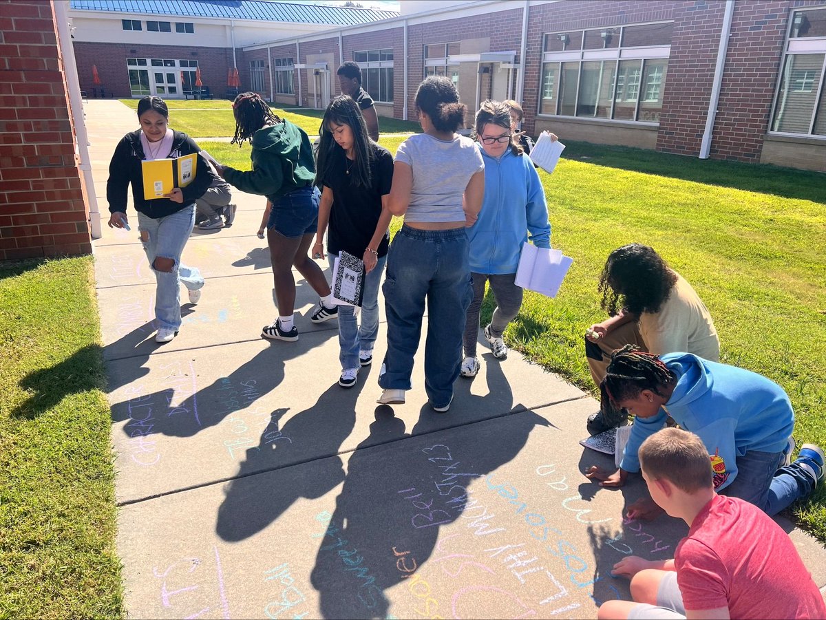 Ashley Eller tweet media