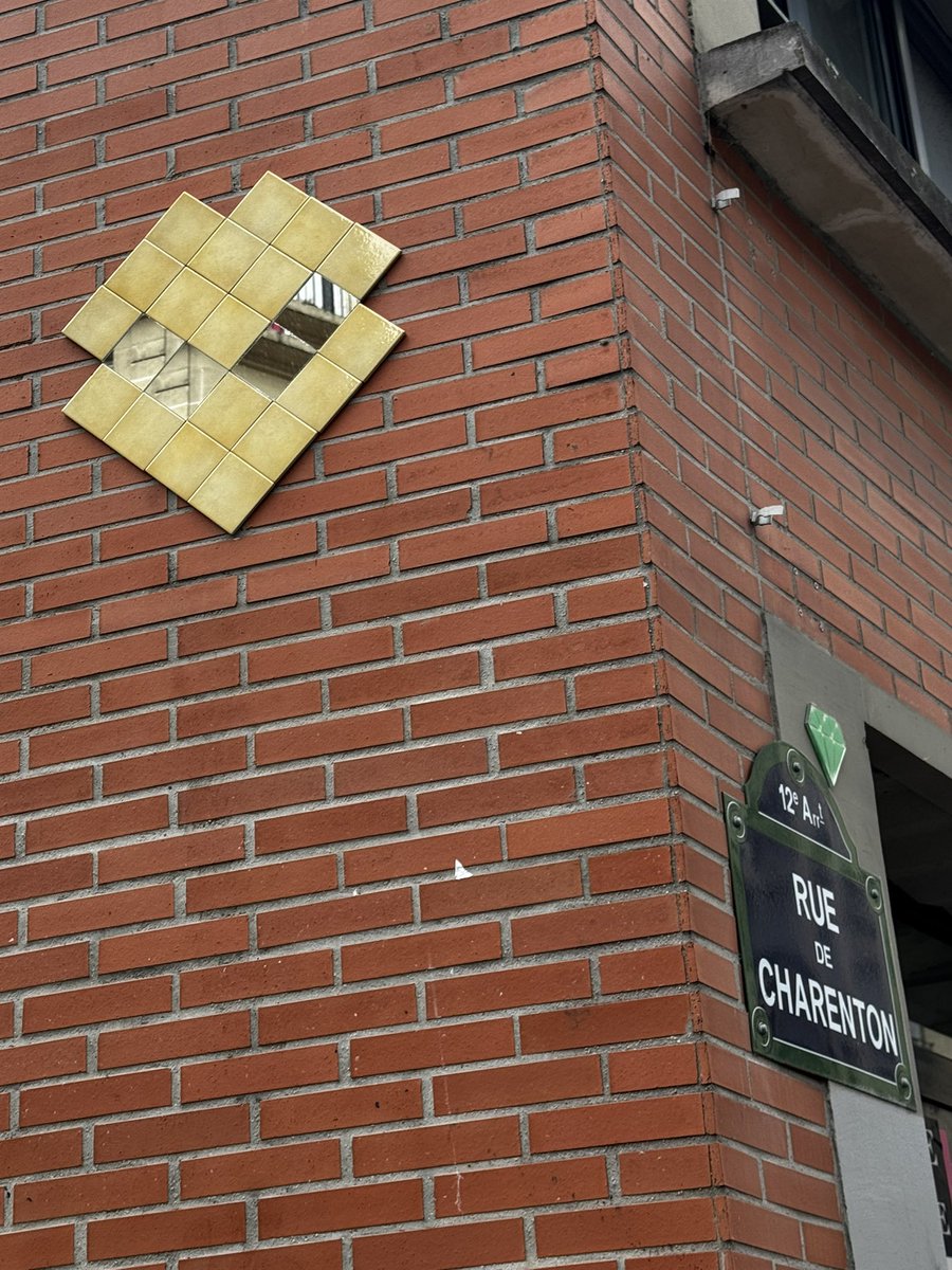 Spotted in Paris… I see <a href="/BNBCHAIN/">BNB Chain</a> everywhere 👀 hahah definitely a sign of ATH incoming