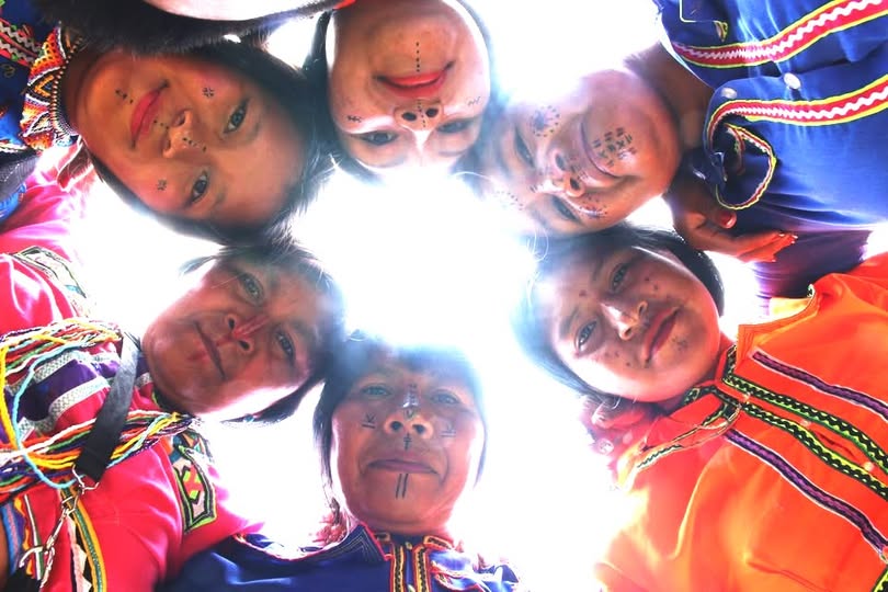 Celebramos la lucha de las mujeres indígenas por abrir, cada día más, espacios de participación e influencia en las figuras de Gobierno Propio indígena y de actuación en el mundo intercultural.  ❤️💚🧡🩵💛
#sep5
#díadelamujerindígena
 <a href="/GobAntioquia/">Gobernación de Antioquia</a> 

antioquia.gov.co/index.php/anti…