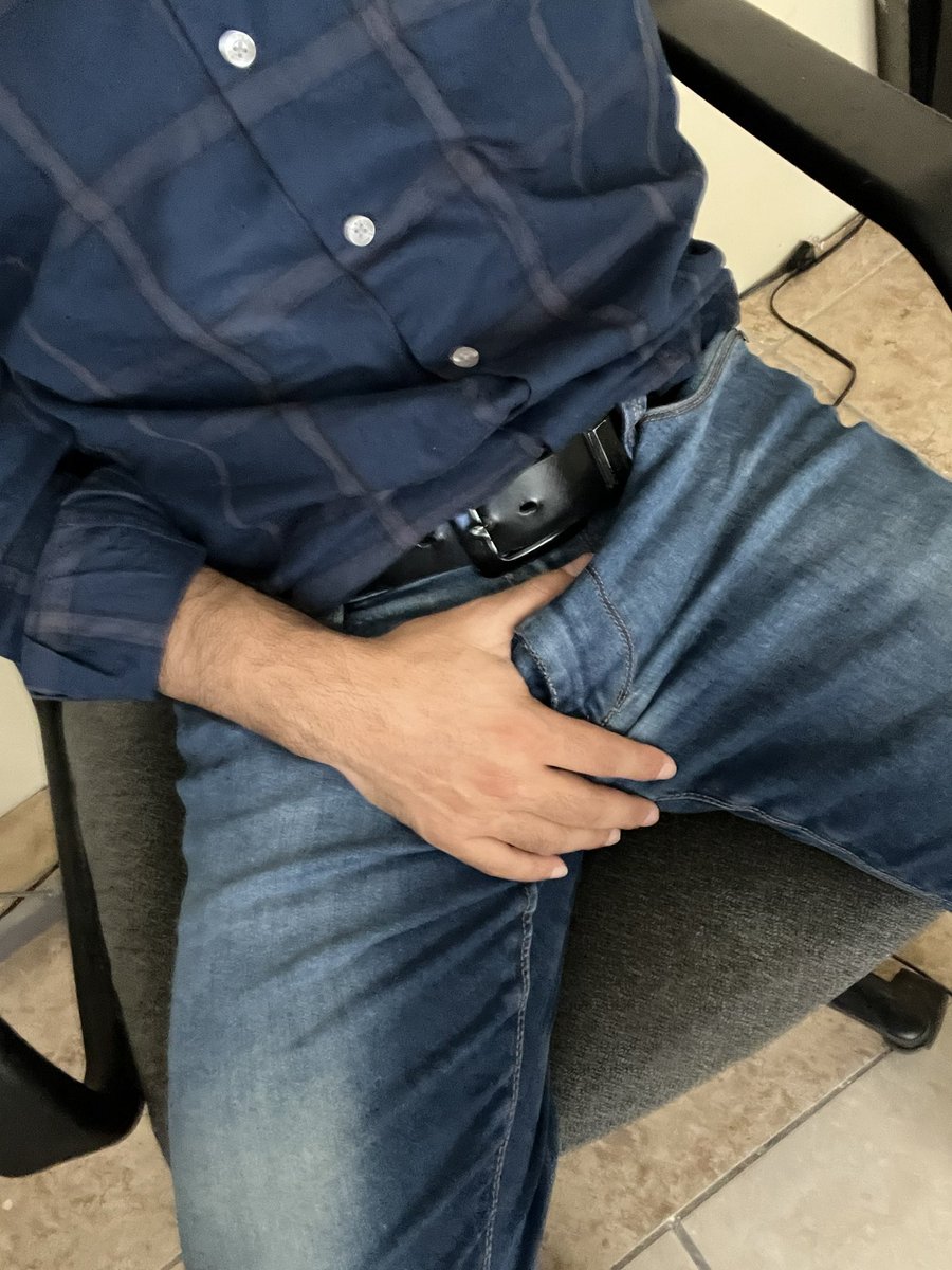 Hola 👋 buenos días 😈😏