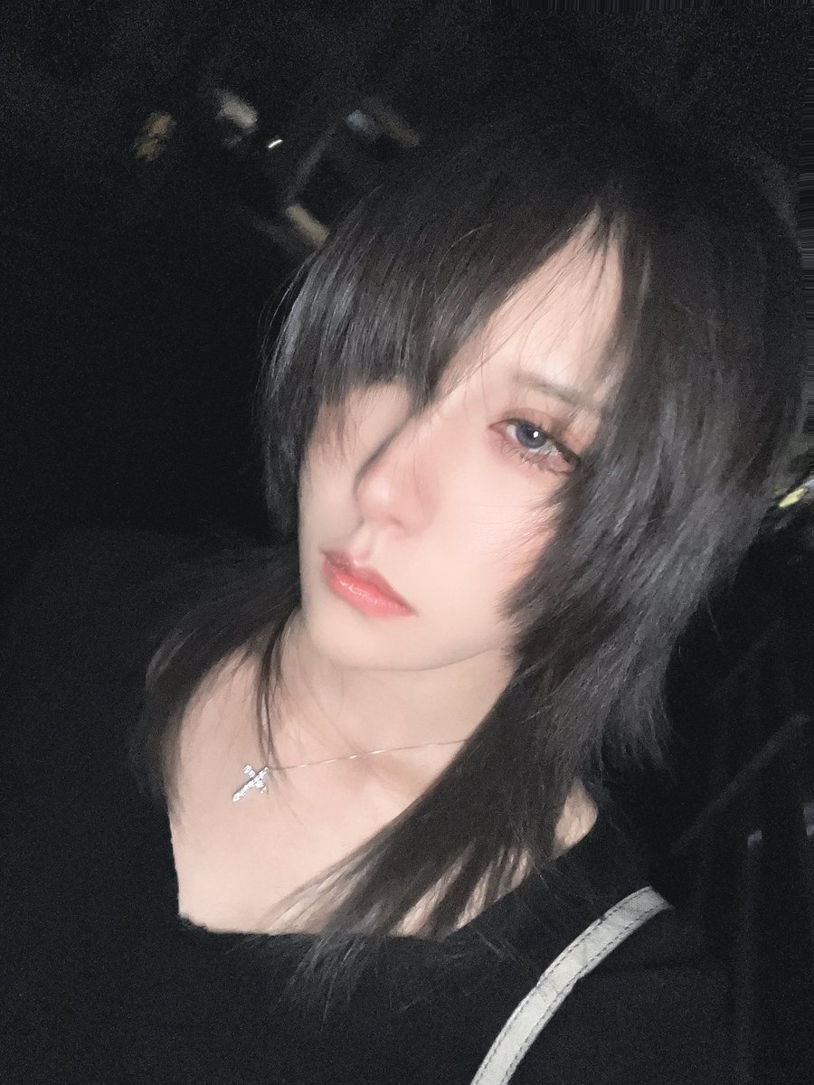 けっこーいい感じに髪伸びてきて、ノーセットで雰囲気出てきた。

(自我注意)