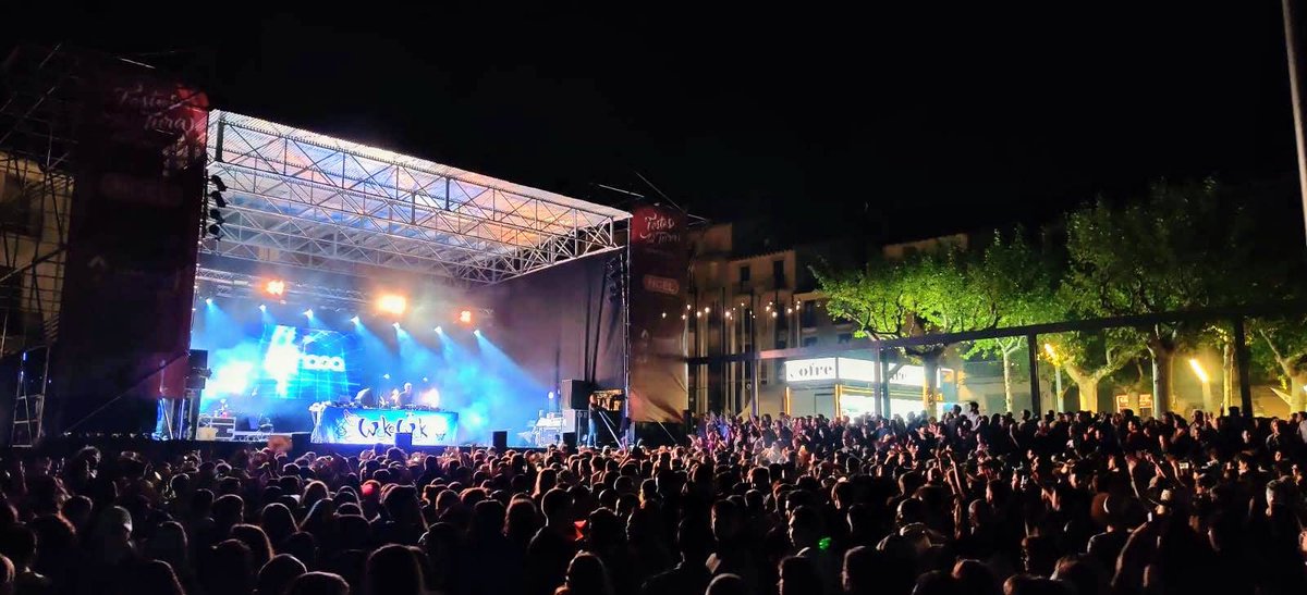 Ja comença! ❤️
Bones Festes Olotins! 🎉
 #FdT25 #Olot