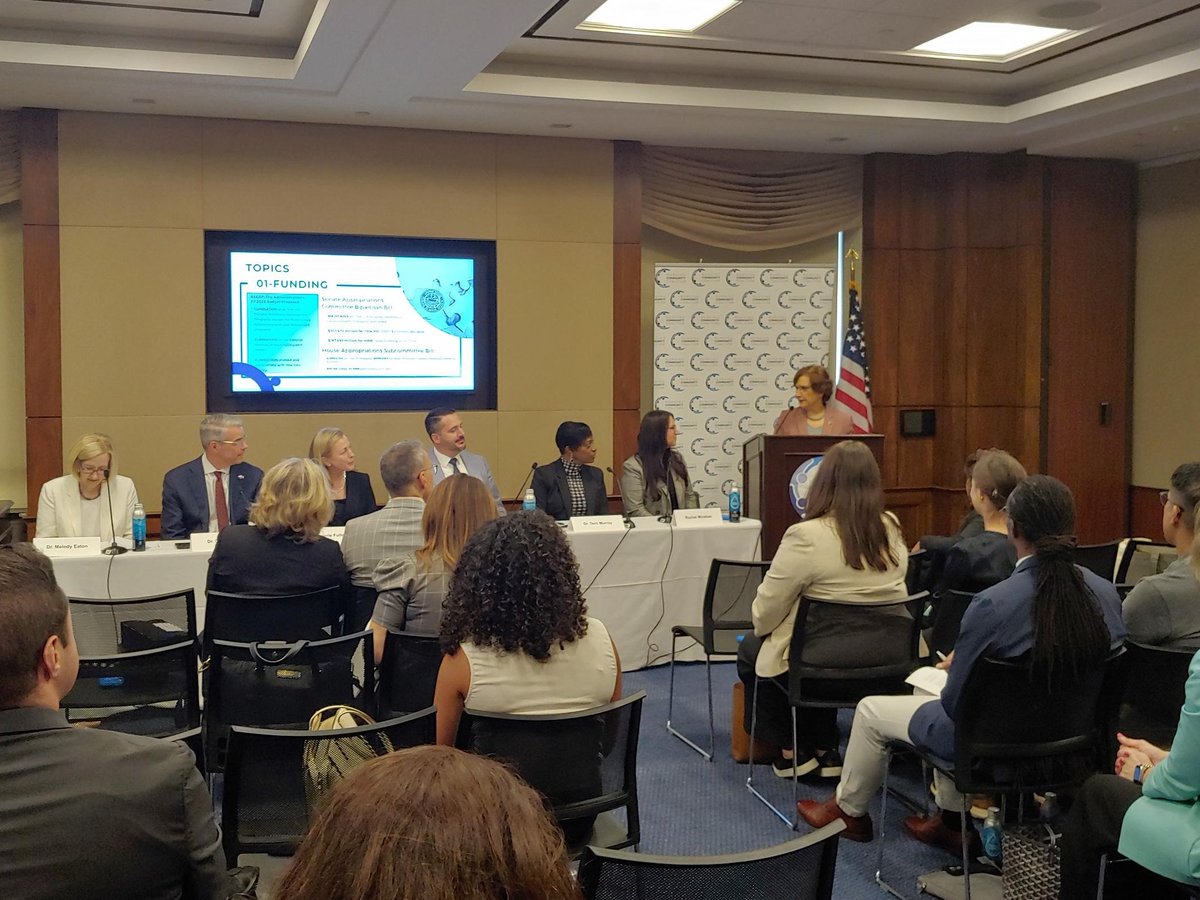 RN_Community's tweet image. We were pleased to host a congressional briefing on the top 3 ways Congress can support nursing education, the workforce, and research. Thank you @RepBonamici for your opening remarks and steadfast support of our nation’s nurses!
