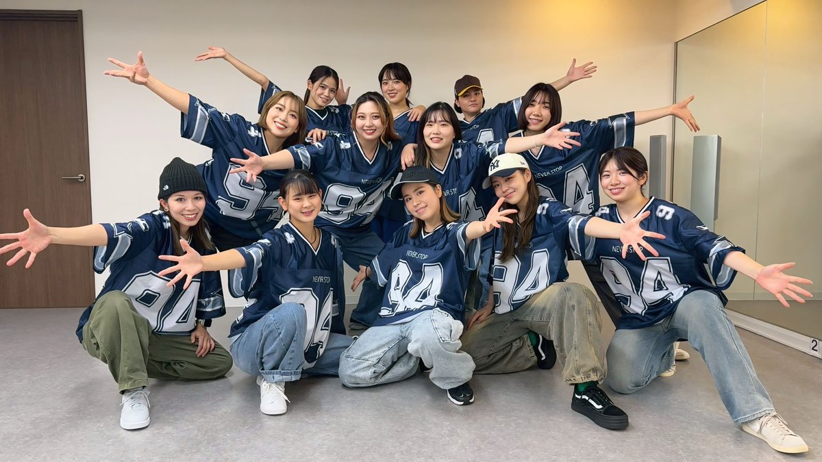 皆様お久しぶりです🧡

9/23（火）㊗️
メリケンパークで久しぶりに
踊らせていただきます💙🤍
まぐどるず以外のメンバーと
踊るのはもう記憶にないぶりで
めちゃくちゃ新鮮😳✨
がっつりHIPHOP🤙🏽
15:10〜15:20出演予定です💡
お時間合う方ぜひ
見に来てください🔥

instagram.com/universaldance…