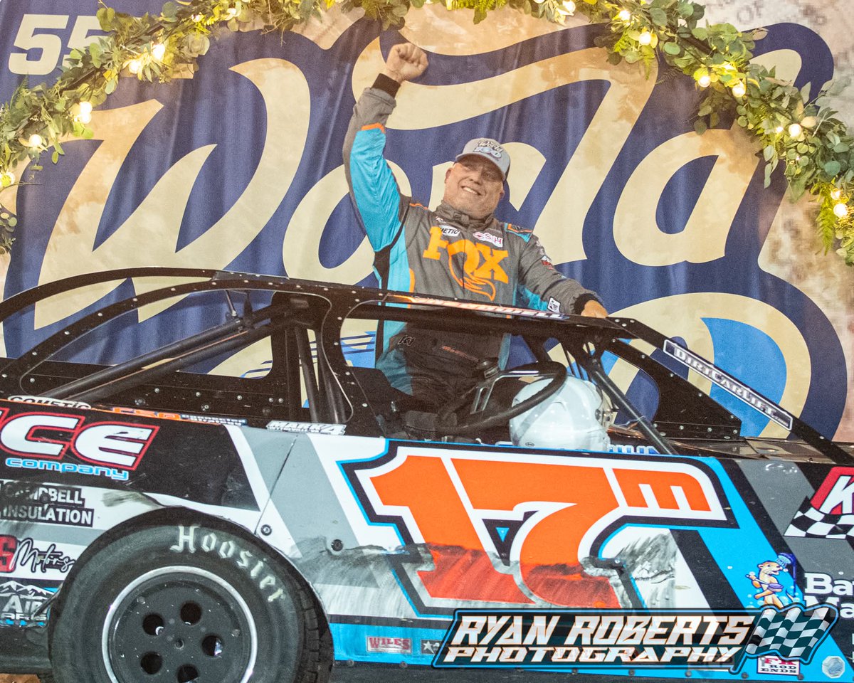 Ryan Roberts tweet media