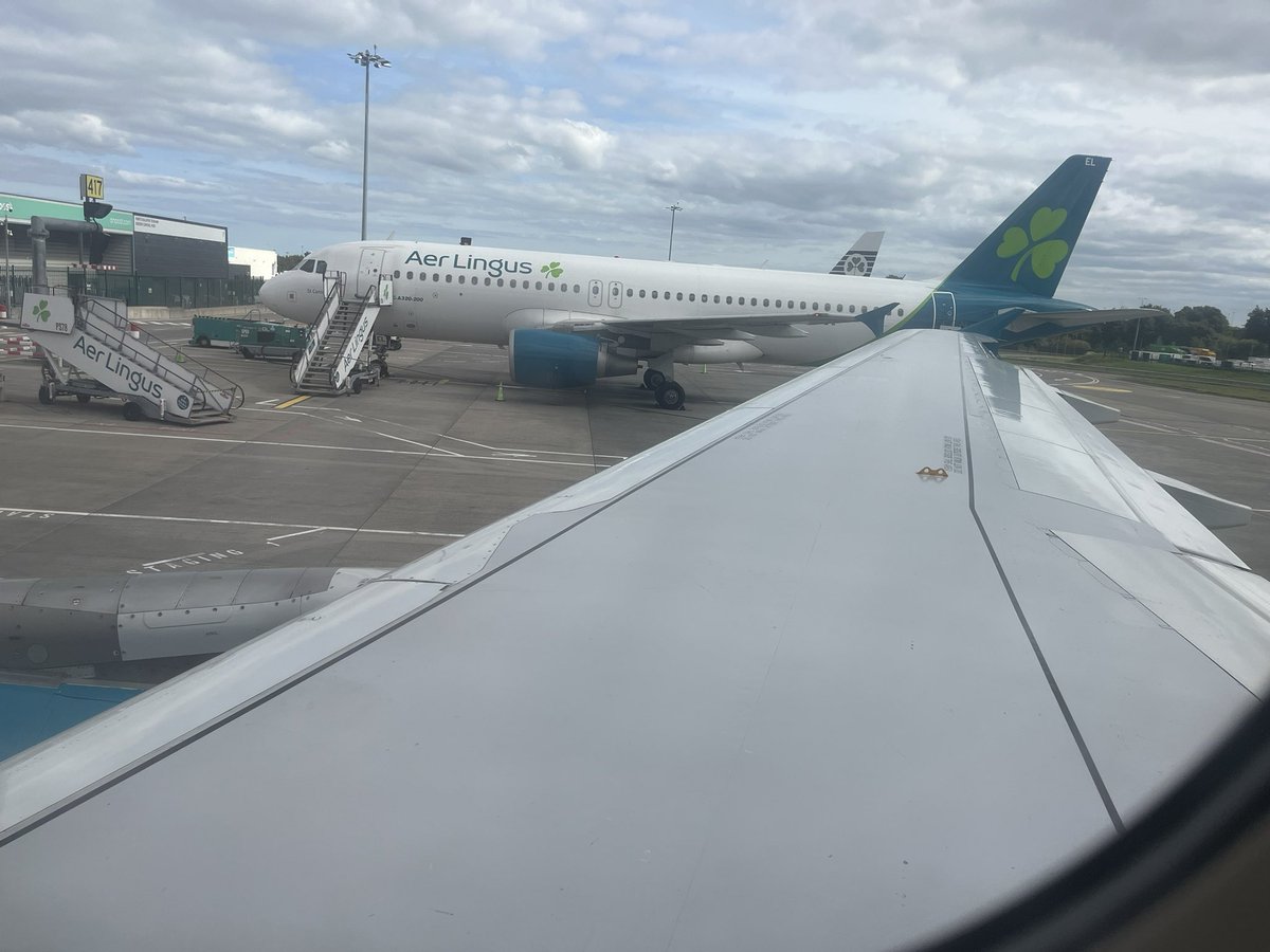 Brian Hayes (@brianhayes757) on Twitter photo It’s live #WingFriday time. 
It’s A Long Way To …. Santiago 🤣✈️☘️ It’s live #WingFriday time. 
It’s A Long Way To …. Santiago 🤣✈️☘️
