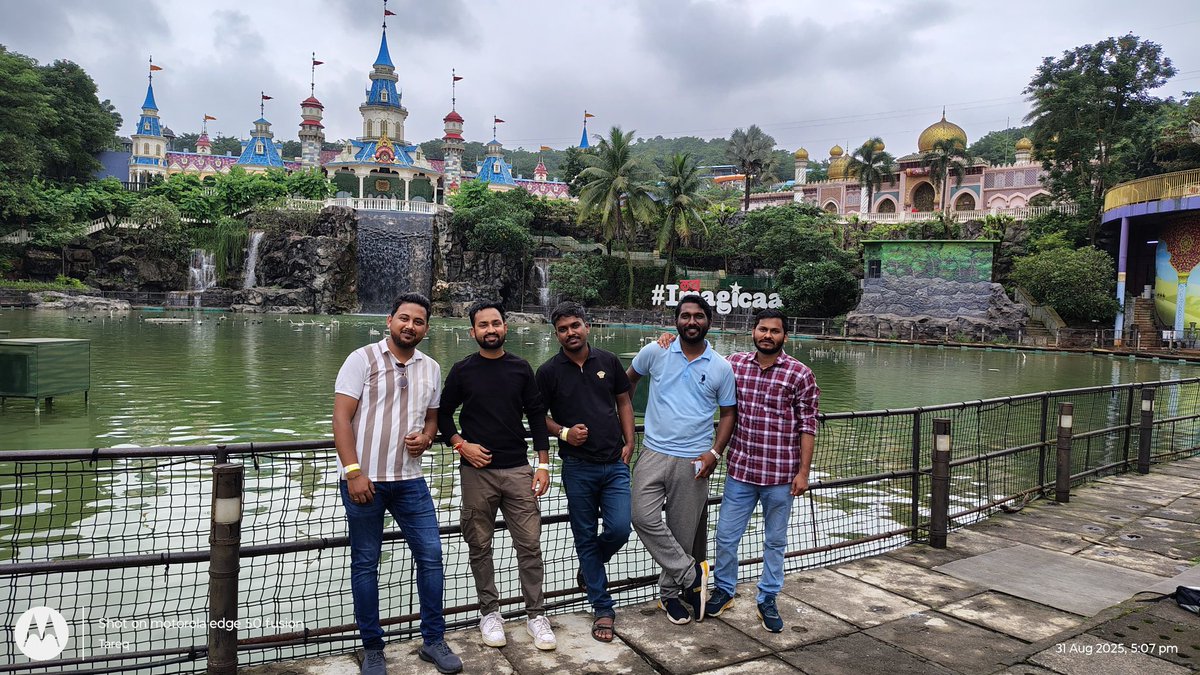 inside_Arun's tweet image. 🎉 Had an amazing time at Imagica last week with my friends — all thanks to @9XM!
We played Tambola on their website, won tickets &amp;amp; had a blast.
Big shoutout to #9XM ❤️ for making our trip unforgettable! 🙌