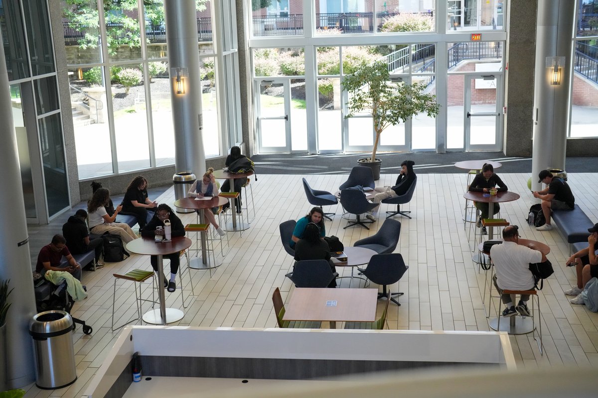 QuincyCollege's tweet image. A new semester, a fresh start! Welcome back! #quincycollege #fallsemester