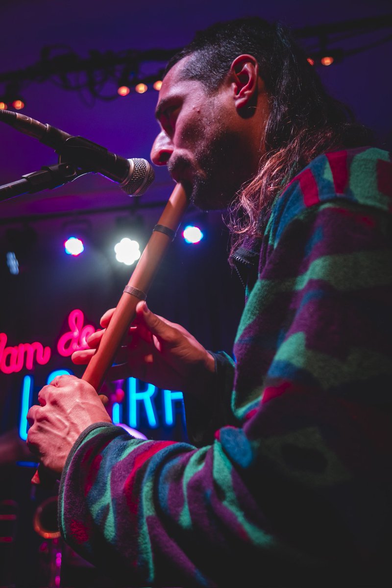 Una JAM con lenguaje propio que se ve así ✊👌🤙🫵

✨El próximo martes descansamos✨
➡️ 16.9
Santos Dumont 4040 - Chacarita -
🕗 19 a 24 hs (se puede ingresar en cualquier momento).
Tickets en bit.ly/MartesdeLaGran…
#LaGrande15años