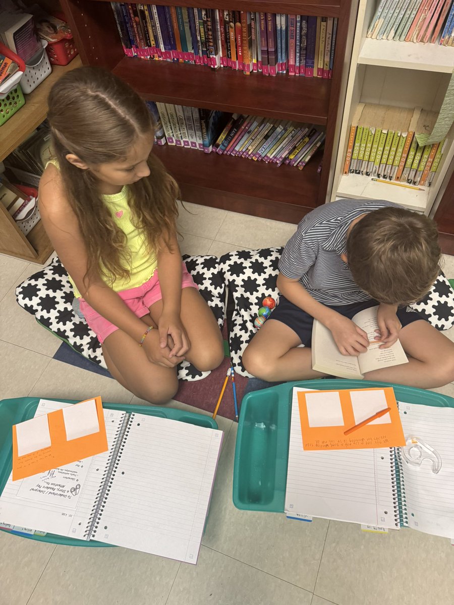 5thgrademrswade's tweet photo. To Understand/Interpret a Story, Readers Pay Attention to… (today’s reading mini lesson). Second read of Snow. I’m already impressed with these fifth graders. #Kek #HOTB https://t.co/oi68MULCwT