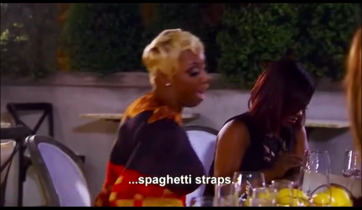 I can no longer stay silent! Emily’s confessional is the most horrendous look I’ve ever seen, that spaghetti strap dress that’s 3 sizes too small and that half up shabob of a hairstyle is simply rude! #RHOC