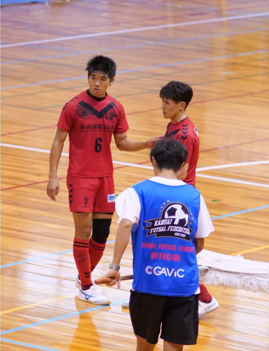 “技術”で勝負できへんなら
“運動量”とか“切り替え”、
“気持ち”の部分でもっとやらなな

自分に自信がもてれば
チームを鼓舞する声も出せる

貪欲に、成長を求めてやろう！