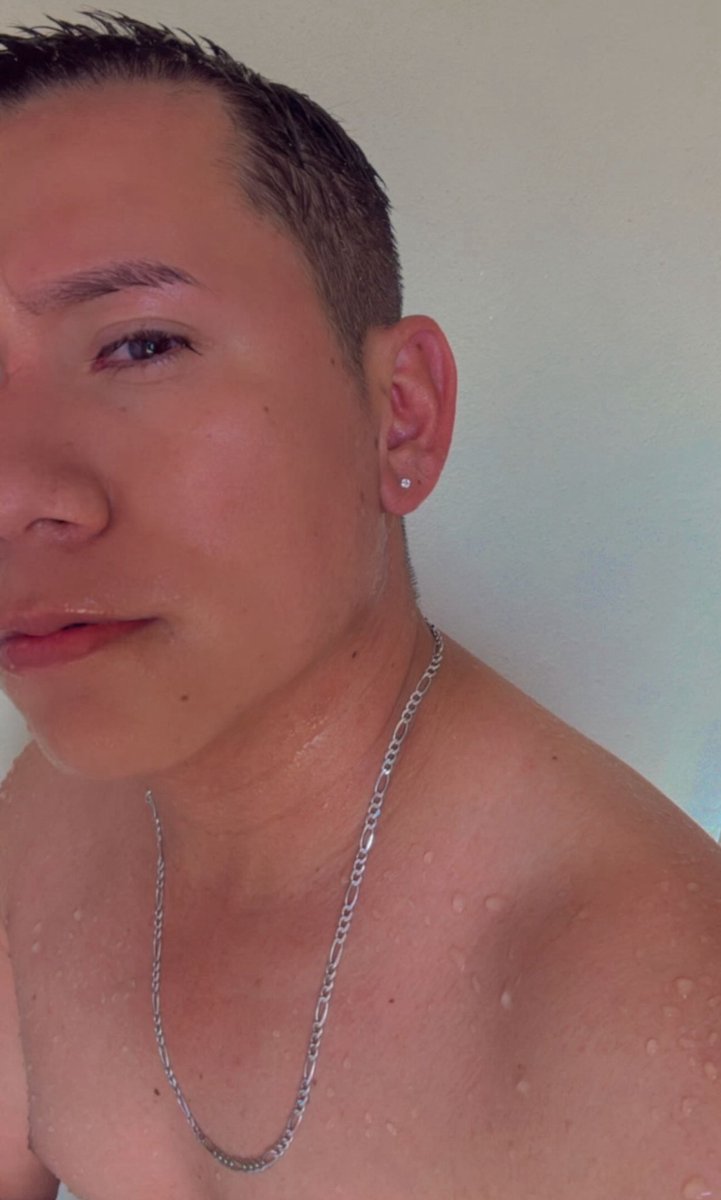 ivanskyvidal's tweet photo. Morning y’all #pick #friday #hunk #me #like https://t.co/RlNNZGcaqm