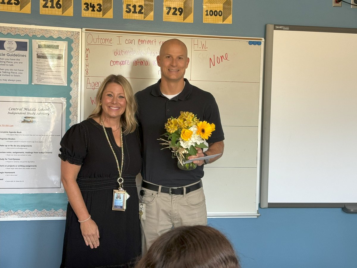 Mrs_Pfisterer's tweet photo. Congratulations to Mr. Ells for being the Teacher of the Year Nominee for Central Middle School! Thank you for all that you do! #AACPSAwesome #BelongGrowSucceed https://t.co/nxIaD37fcu