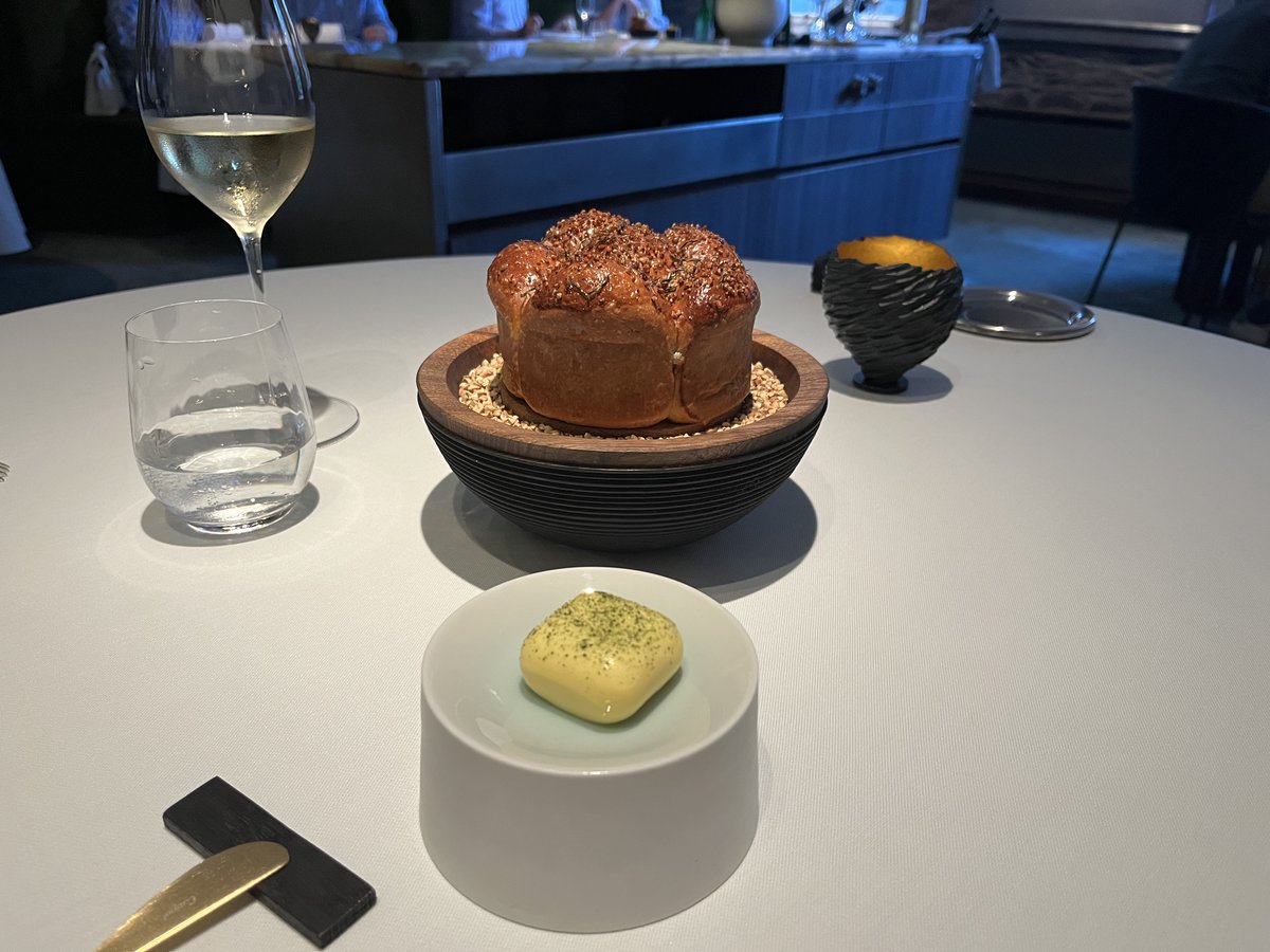 The MICHELIN Guide tweet media