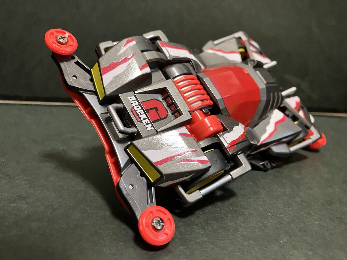 yoshiomini4wd's tweet photo. ブロッケンGのブラックスペシャル風の塗装を最近完成させました😊
ブロッケンもかっこいいですよね✨
ブロッケンファンの方って結構多いですよね✨
#ブロッケンG #ミニ四駆 https://t.co/rZRycWGY3f