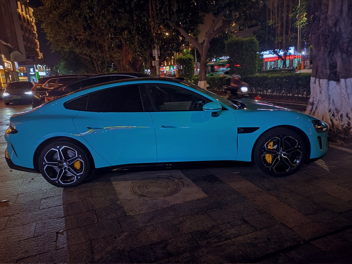 xianxianCC tweet media